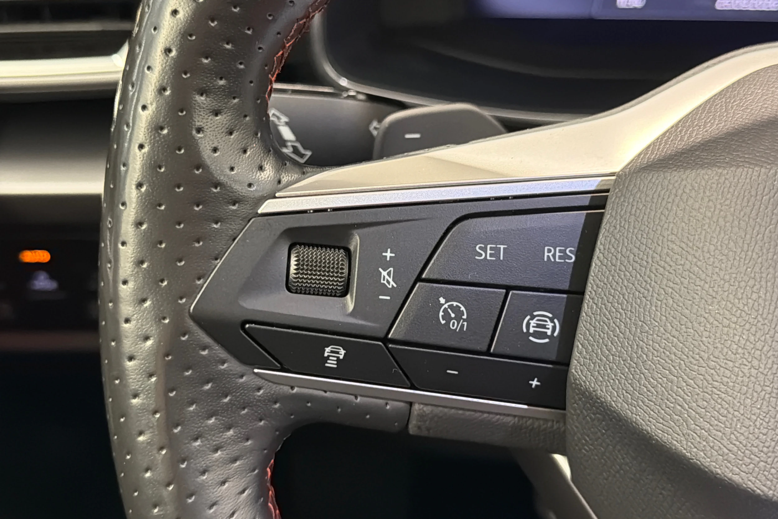 musta SEAT Leon Sportstourer 2022 kuva 18.
