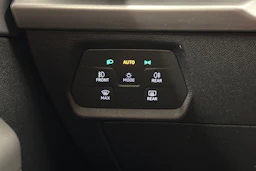 musta SEAT Leon Sportstourer 2022 kuva 20.