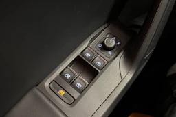 musta SEAT Leon Sportstourer 2022 kuva 21.