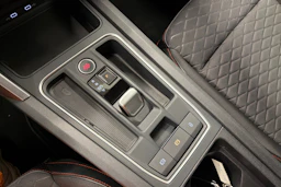 musta SEAT Leon Sportstourer 2022 kuva 22.