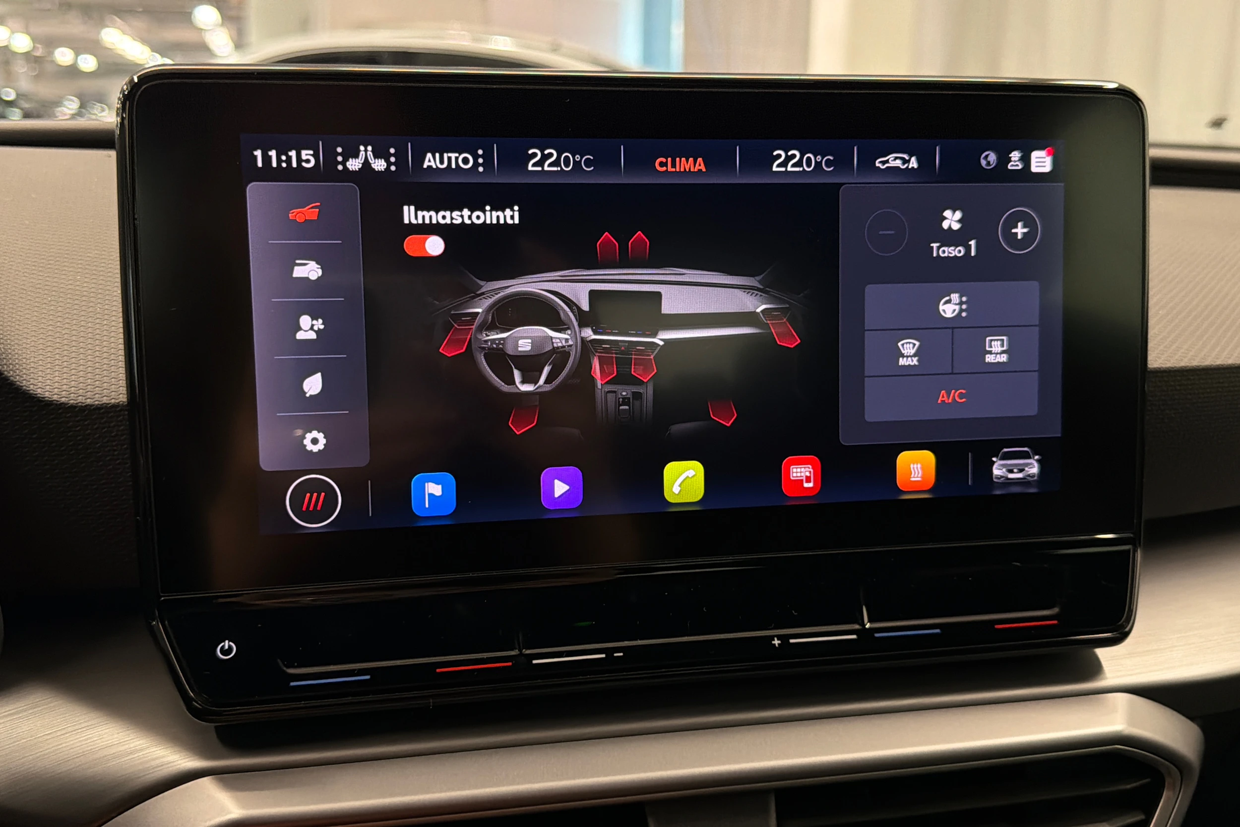 musta SEAT Leon Sportstourer 2022 kuva 31.