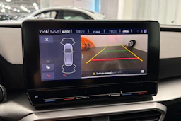 musta SEAT Leon Sportstourer 2022 kuva 32.