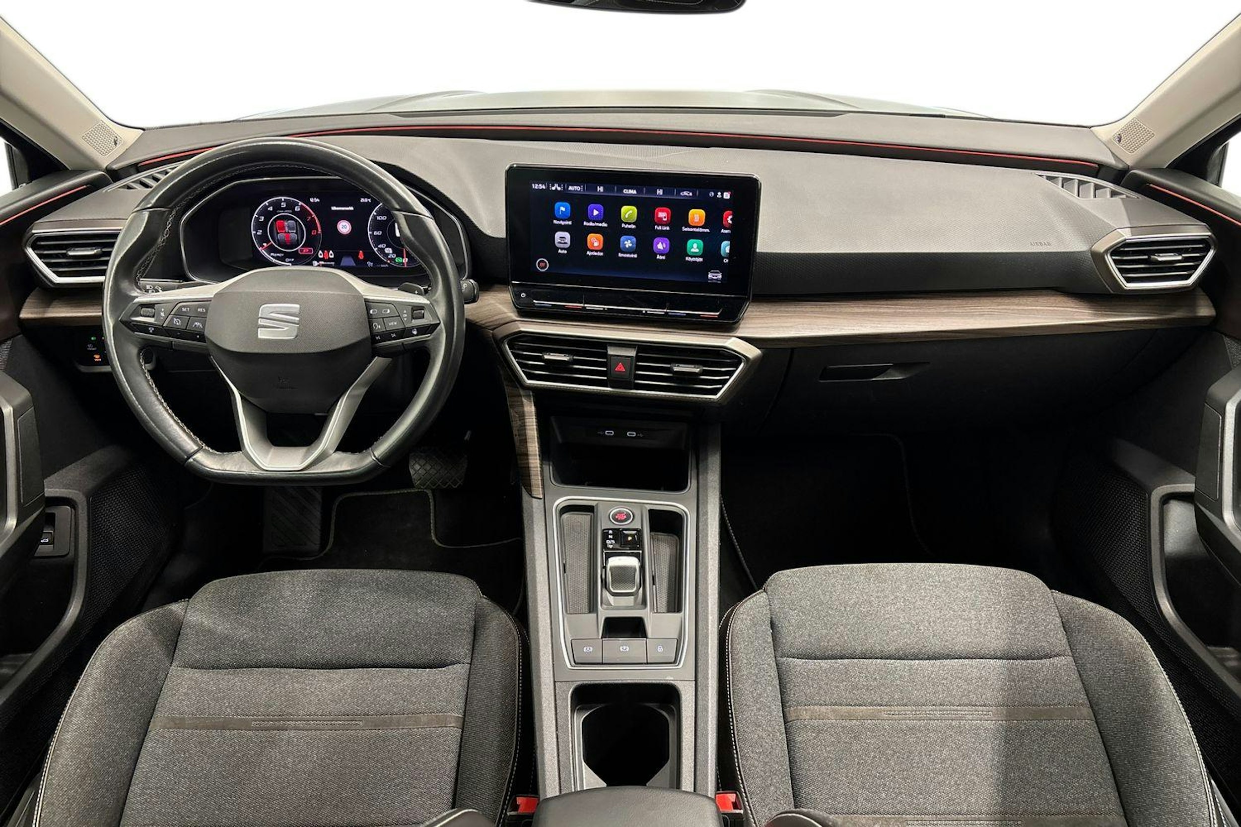 Musta SEAT LEON SPORTSTOURER 2022 kuva 9.