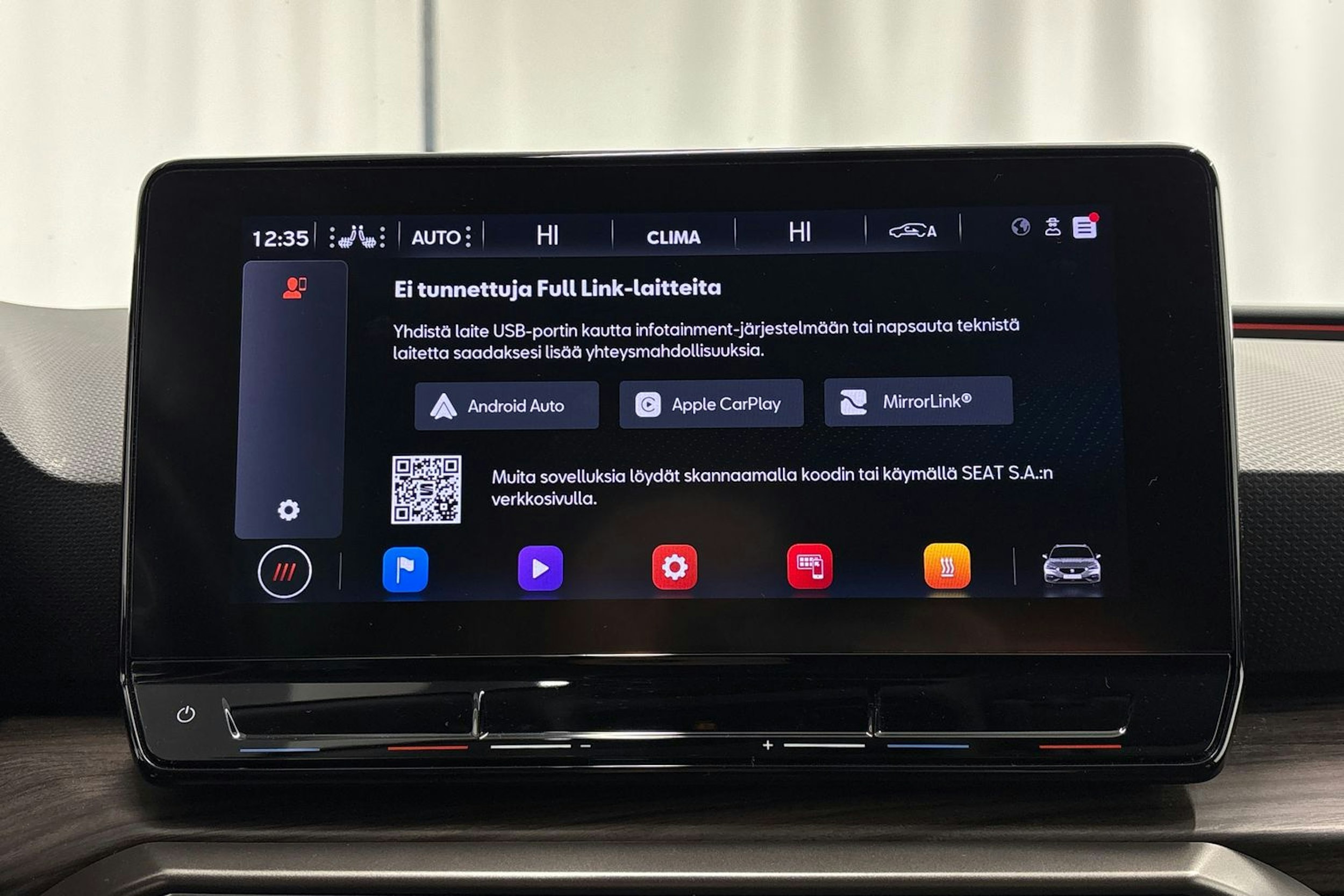 Musta SEAT LEON SPORTSTOURER 2022 kuva 17.