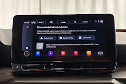 Musta SEAT LEON SPORTSTOURER 2022 kuva 17.