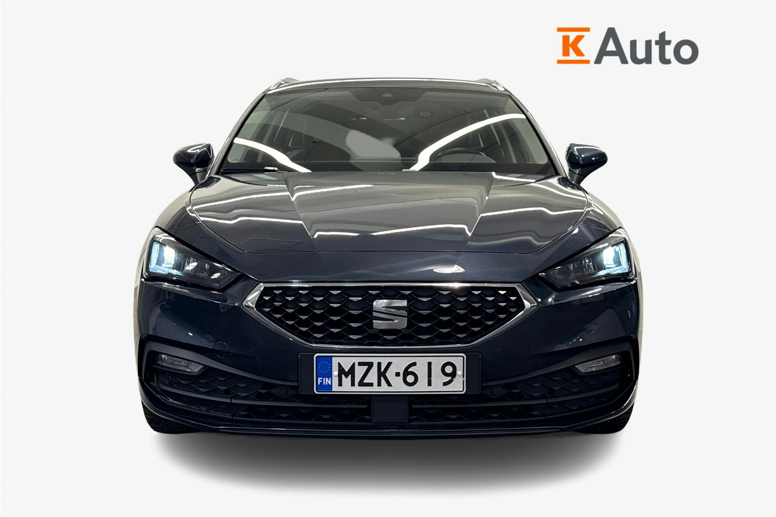 met. harmaa SEAT Leon Sportstourer 2022 kuva 5.