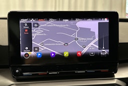 valkoinen SEAT Leon Sportstourer 2022 kuva 23.