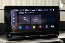valkoinen SEAT Leon Sportstourer 2022 kuva 28.