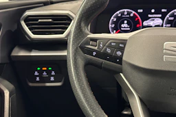 harmaa SEAT Leon Sportstourer 2022 kuva 11.