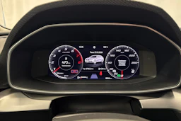 harmaa SEAT Leon Sportstourer 2022 kuva 19.