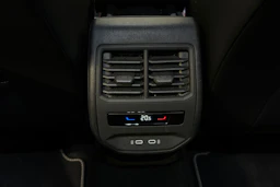 harmaa SEAT Leon Sportstourer 2022 kuva 25.