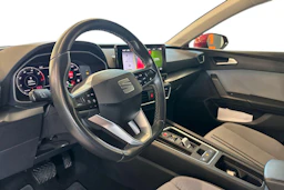 Punainen SEAT LEON SPORTSTOURER 2022 kuva 6.