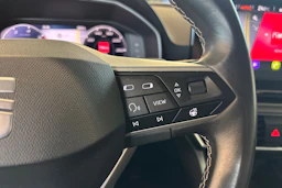 Punainen SEAT LEON SPORTSTOURER 2022 kuva 16.