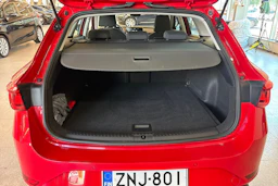 Punainen SEAT LEON SPORTSTOURER 2022 kuva 22.