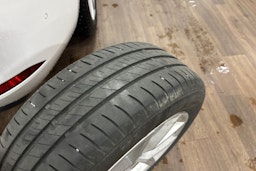 valkoinen SEAT Leon Sportstourer 2023 kuva 30.