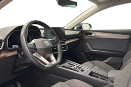 musta SEAT Leon Sportstourer 2023 kuva 6.