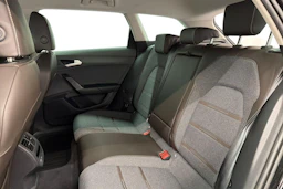 musta SEAT Leon Sportstourer 2023 kuva 8.