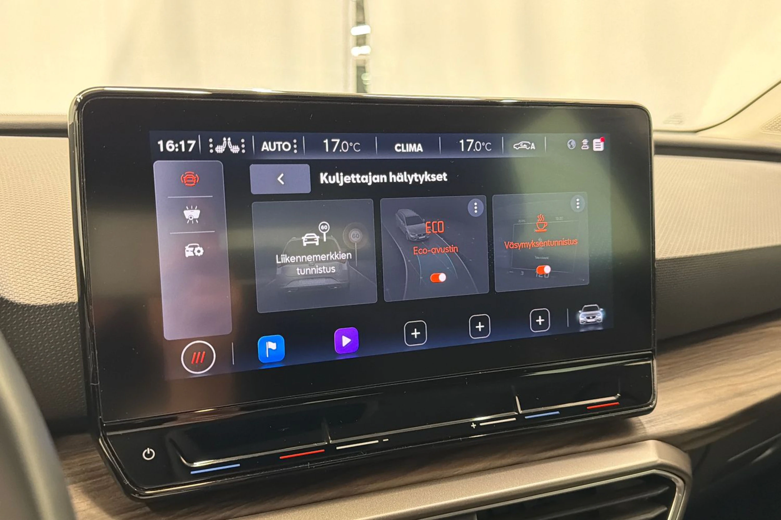 musta SEAT Leon Sportstourer 2023 kuva 24.