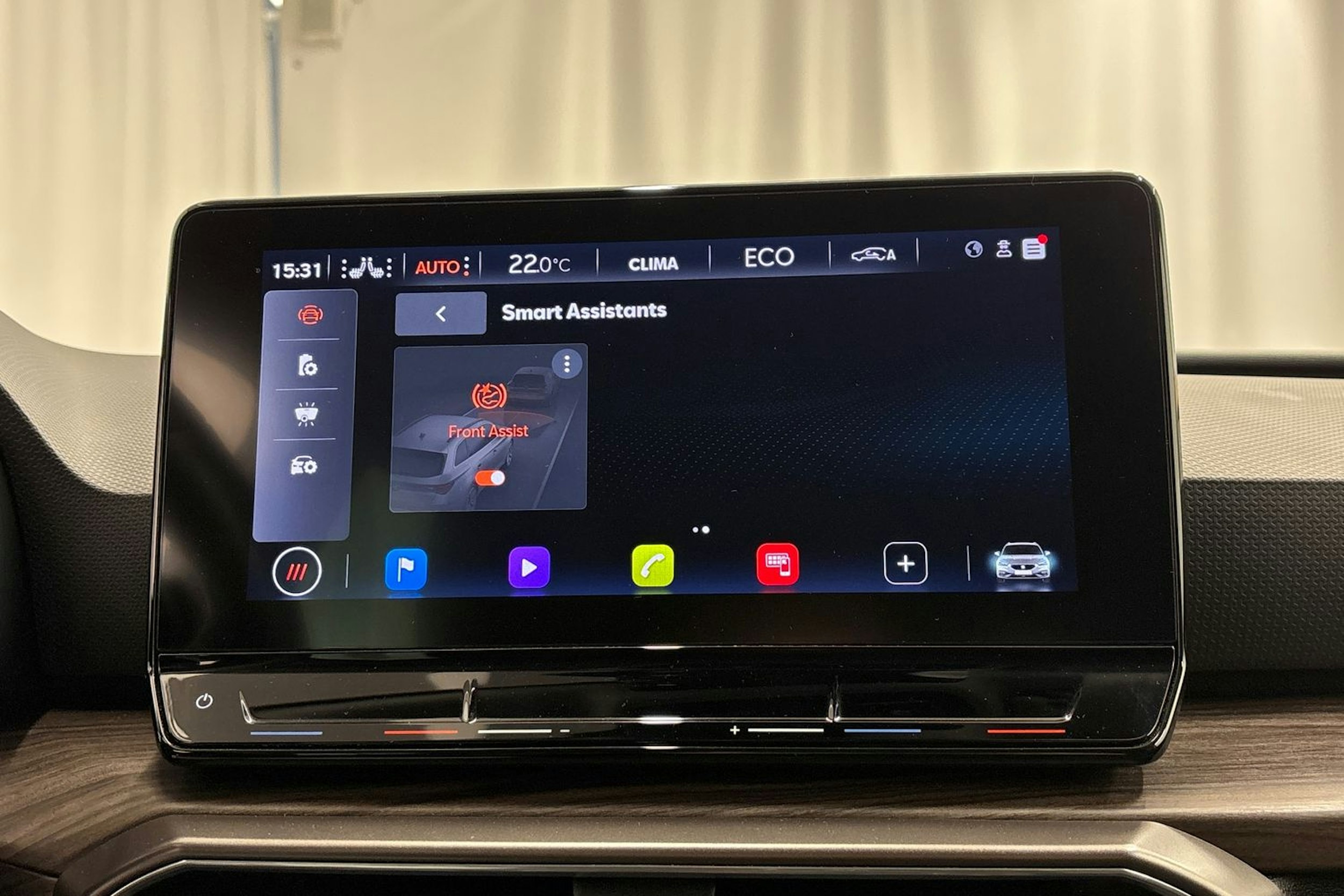 punainen SEAT Leon Sportstourer 2023 kuva 20.