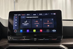 punainen SEAT Leon Sportstourer 2023 kuva 21.