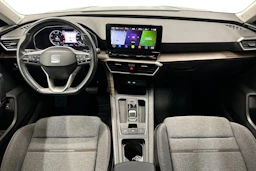 musta SEAT Leon Sportstourer 2023 kuva 7.