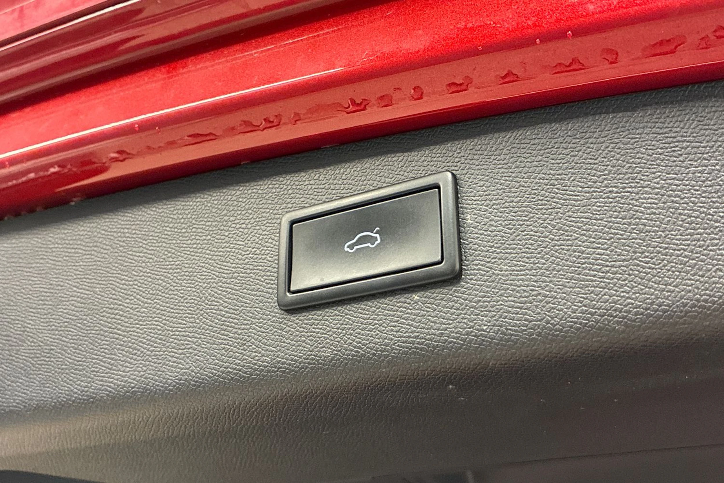 punainen SEAT Leon Sportstourer 2023 kuva 25.