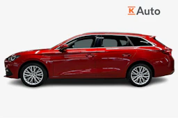 punainen SEAT Leon Sportstourer 2023 kuva 5.