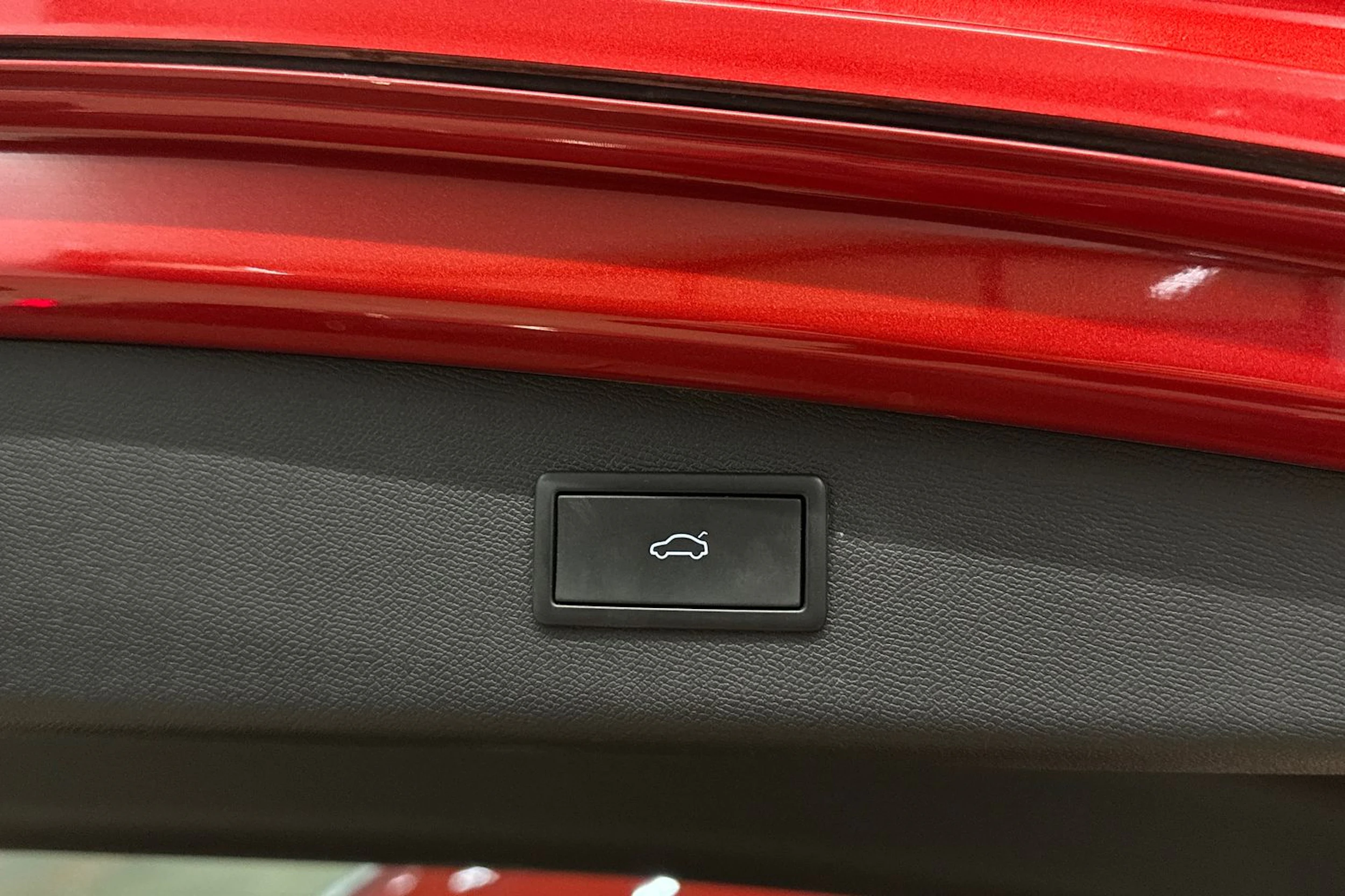 punainen SEAT Leon Sportstourer 2023 kuva 24.