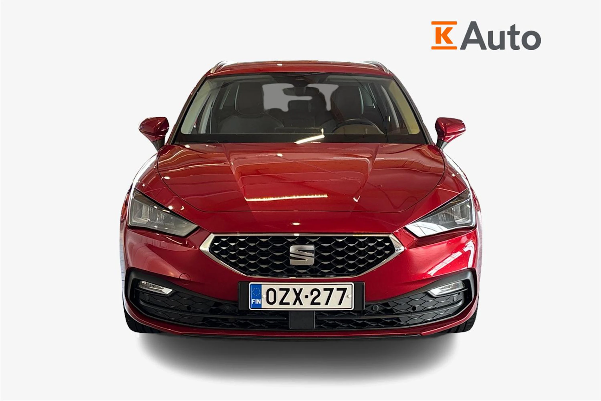 punainen SEAT Leon Sportstourer 2023 kuva 4.
