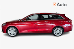 punainen SEAT Leon Sportstourer 2023 kuva 5.