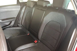 punainen SEAT Leon Sportstourer 2023 kuva 8.