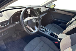 harmaa SEAT Leon Sportstourer 2023 kuva 3.
