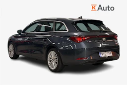 harmaa SEAT Leon Sportstourer 2023 kuva 2.