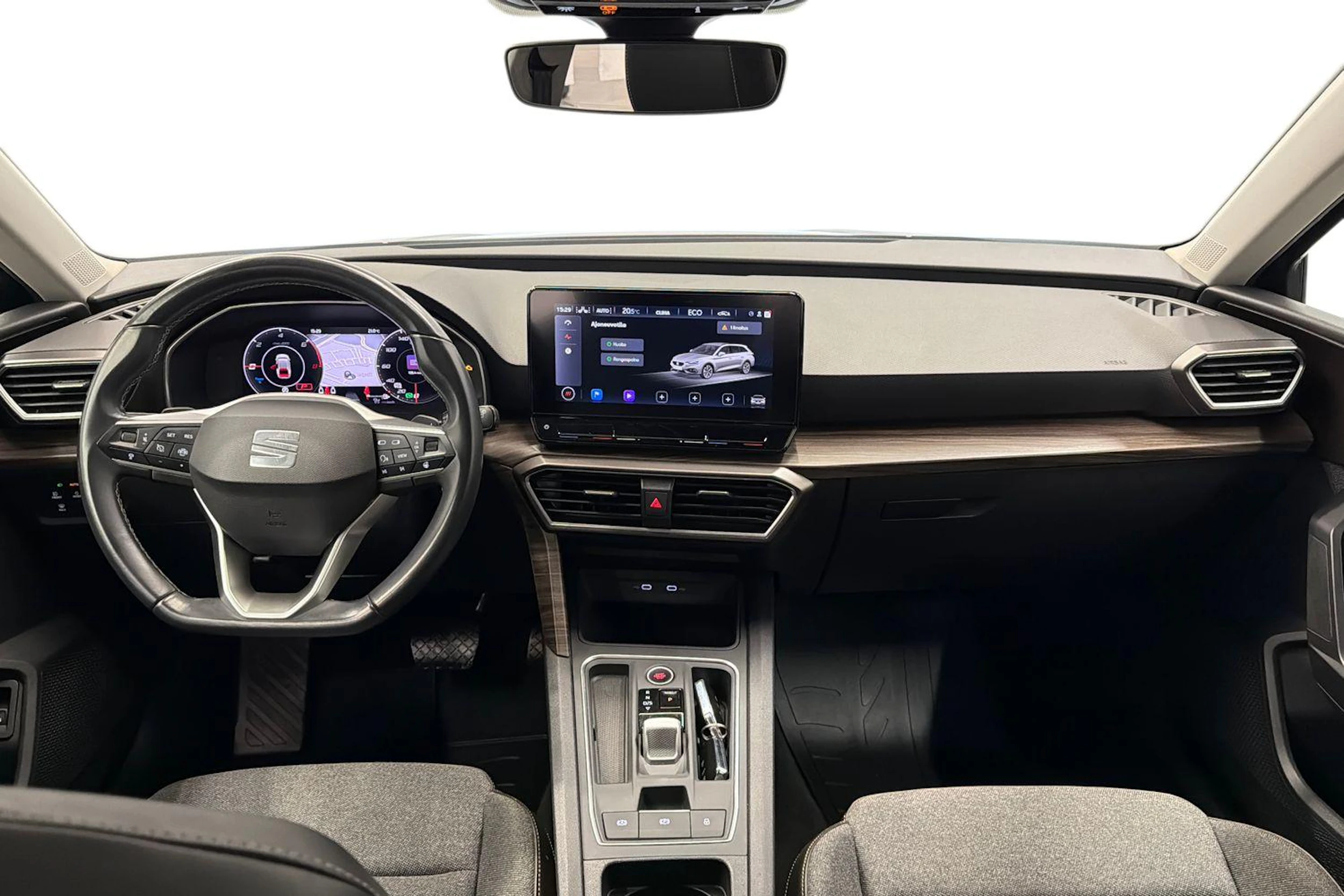 harmaa SEAT Leon Sportstourer 2023 kuva 7.