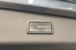harmaa SEAT Leon Sportstourer 2023 kuva 14.