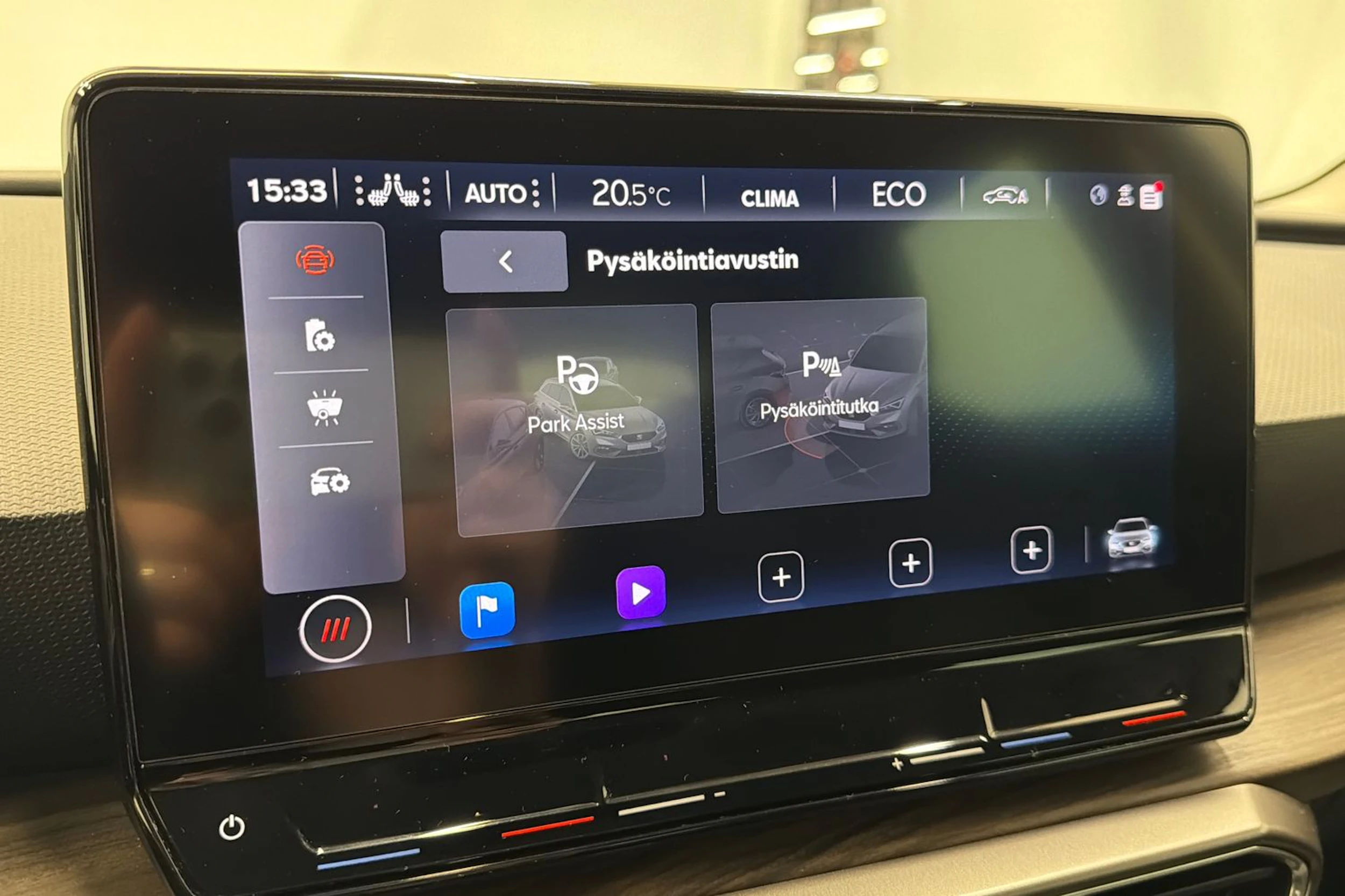 harmaa SEAT Leon Sportstourer 2023 kuva 21.