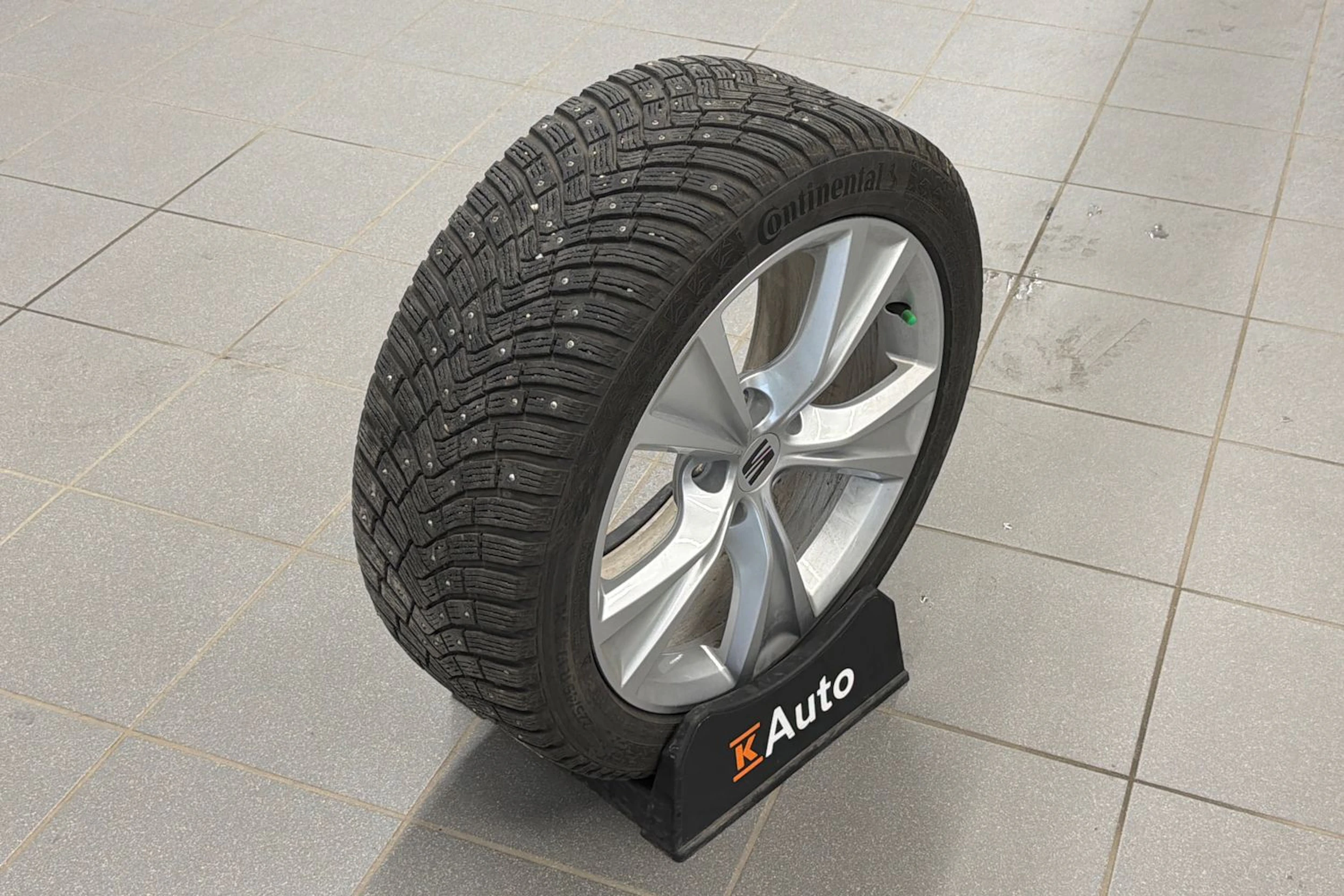 harmaa SEAT Leon Sportstourer 2023 kuva 31.