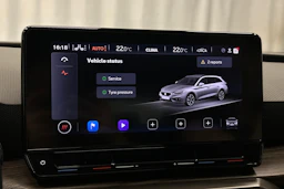 valkoinen SEAT Leon Sportstourer 2023 kuva 28.