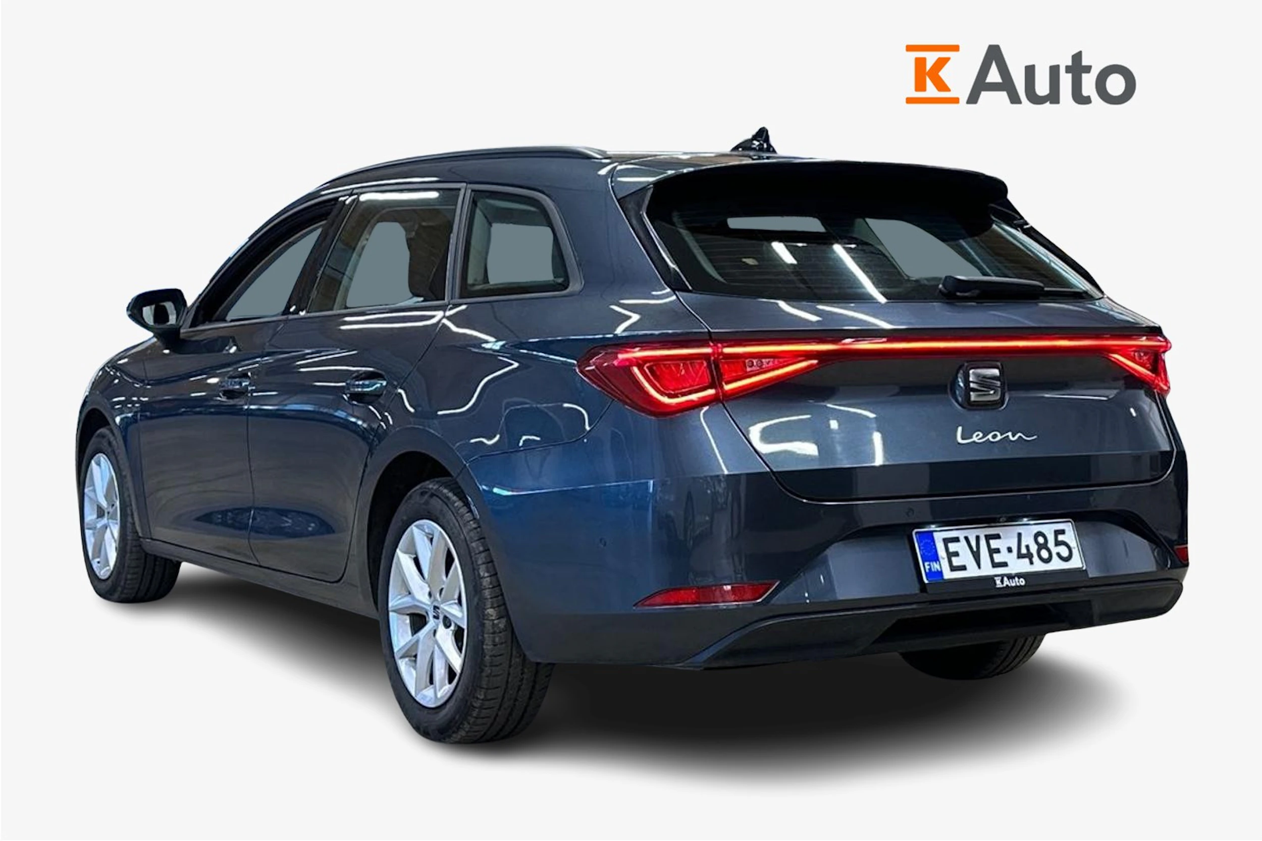 harmaa SEAT Leon Sportstourer 2024 kuva 3.