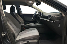 harmaa SEAT Leon Sportstourer 2024 kuva 12.