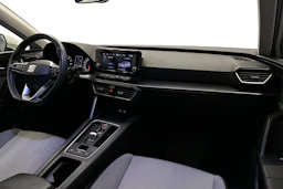 valkoinen SEAT Leon Sportstourer 2024 kuva 9.