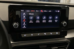 valkoinen SEAT Leon Sportstourer 2024 kuva 27.