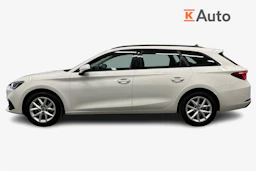 valkoinen SEAT Leon Sportstourer 2024 kuva 7.