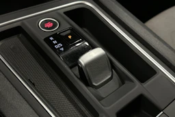 valkoinen SEAT Leon Sportstourer 2024 kuva 26.