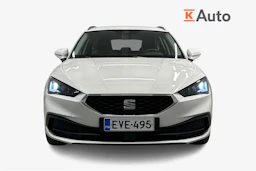 valkoinen SEAT Leon Sportstourer 2024 kuva 5.