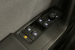 valkoinen SEAT Leon Sportstourer 2024 kuva 31.