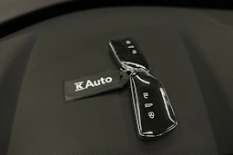 valkoinen SEAT Leon Sportstourer 2024 kuva 33.