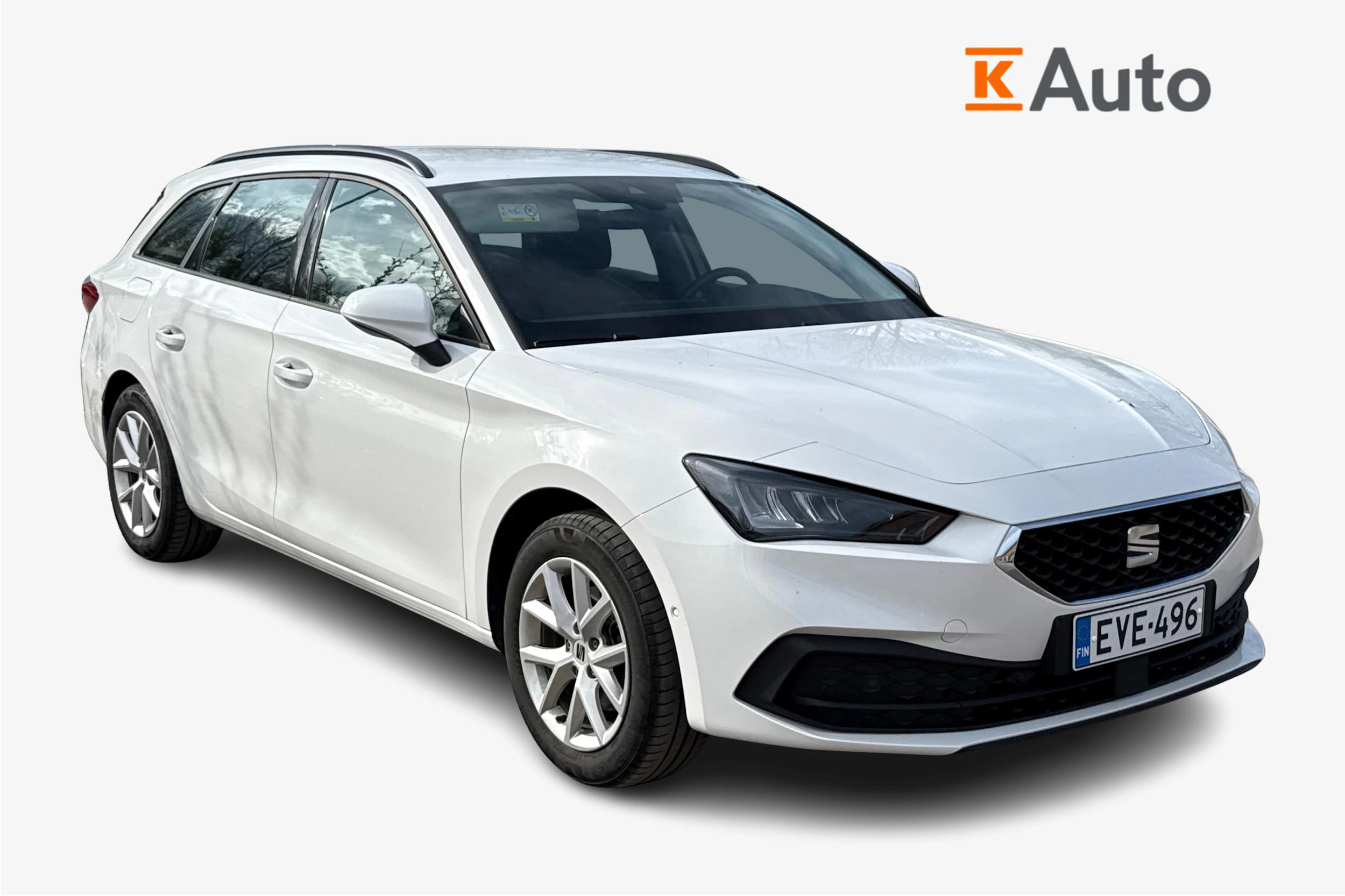 valkoinen SEAT Leon Sportstourer 2024 kuva 1.