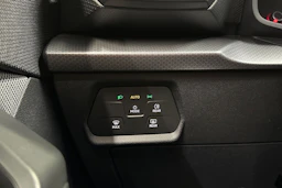 valkoinen SEAT Leon Sportstourer 2024 kuva 25.