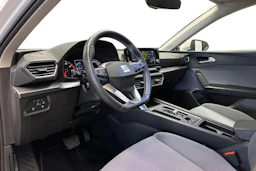 valkoinen SEAT Leon Sportstourer 2024 kuva 8.